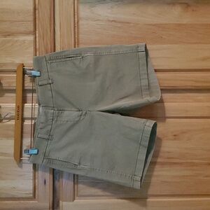 J.Crew Olive Shorts. Excellent shape! 4.
